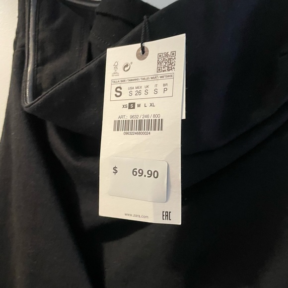 Zara fitted black denim dress with back slit. Size small. Like new - Picture 3 of 4